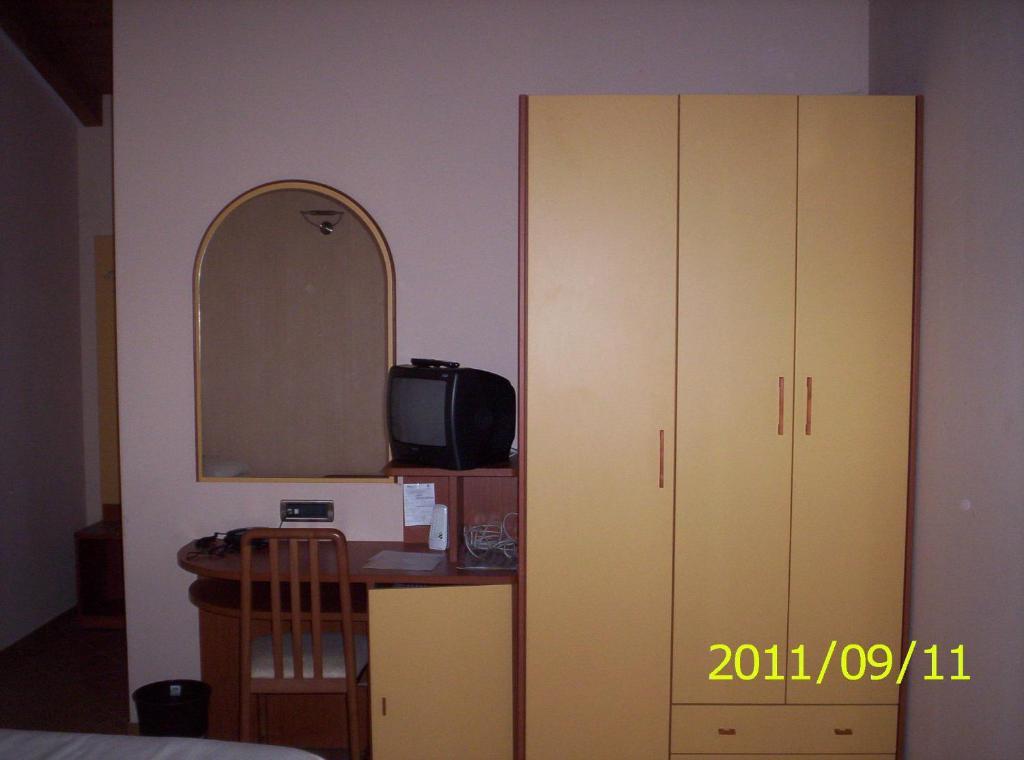 Villa Gioconda Resort Migliarino Kamer foto