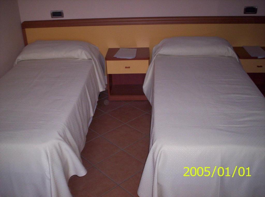 Villa Gioconda Resort Migliarino Kamer foto